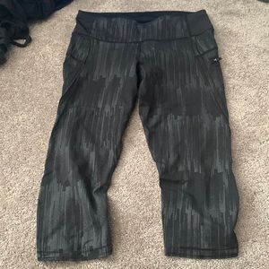 Lululemon Top Speed Crop